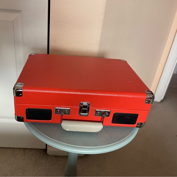 Record player - Picture 3 of 6